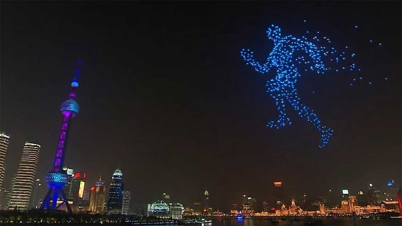 Apa Itu Drone Show?